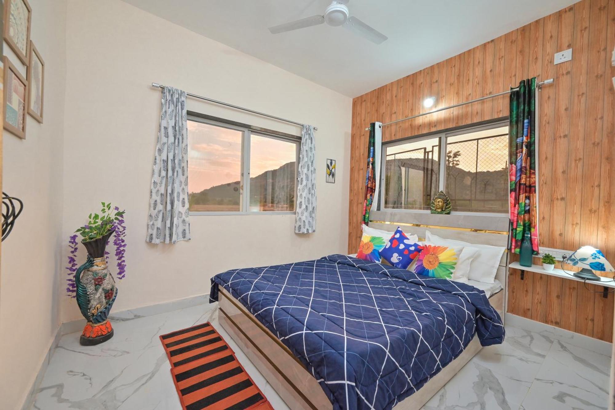 Ll Empyrean Stay Ll Mirage Chalet Ll 4Bhk Ll Ac Ll Largest Pvt Pool Ll 로나발라 외부 사진